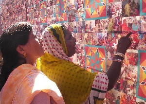 2009 Power Of Cloth